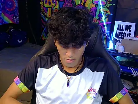 hugekenbigcock webcam