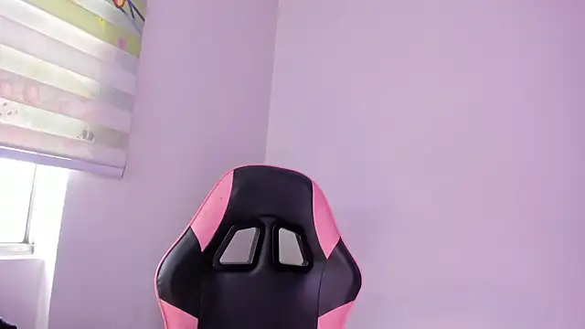 Arianna_Jannes webcam