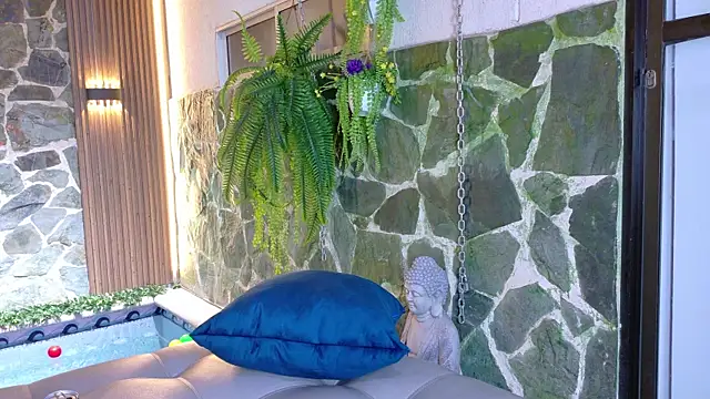 nina_gb