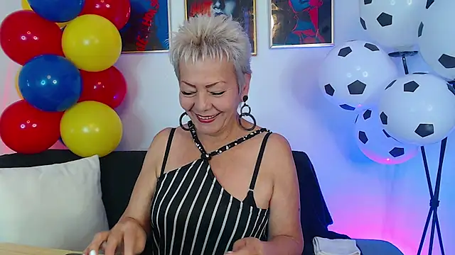 Jacky_Smith1 webcam