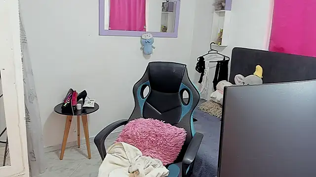 Hanna_long webcam