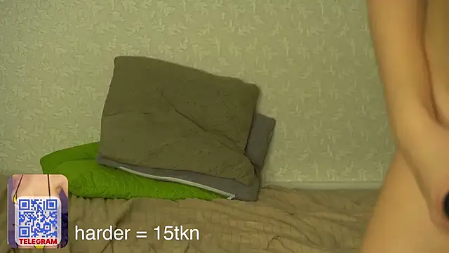 cream_fucks webcam