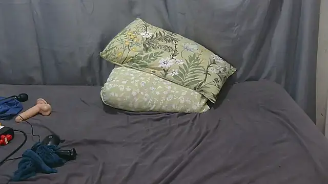 BigSexyEbony webcam