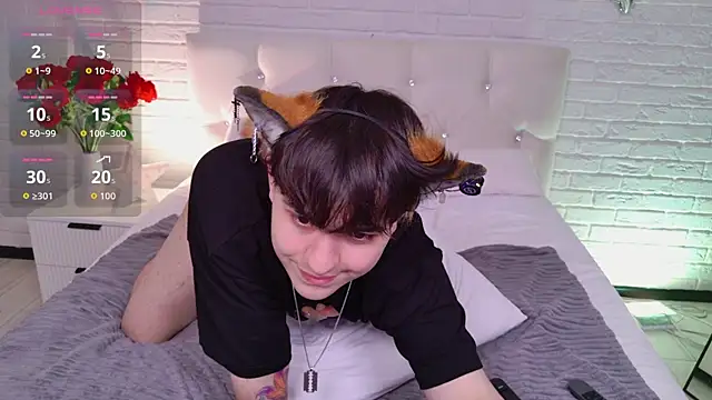FetishFox webcam