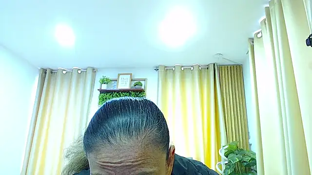 sasi_luna webcam