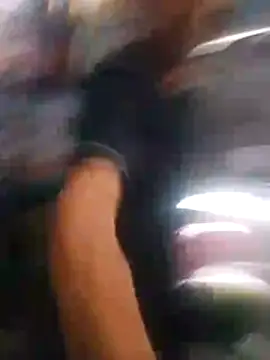 D13gomez webcam
