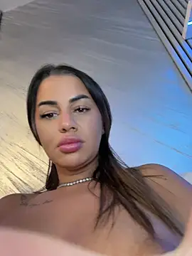 KirstieVegas