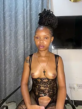 sexyie_caramel webcam