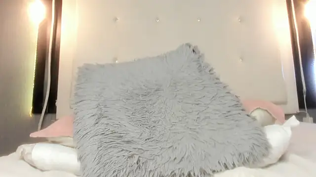 mia_gomez7 webcam