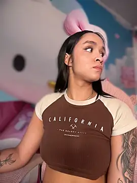 Isabella-Teen webcam