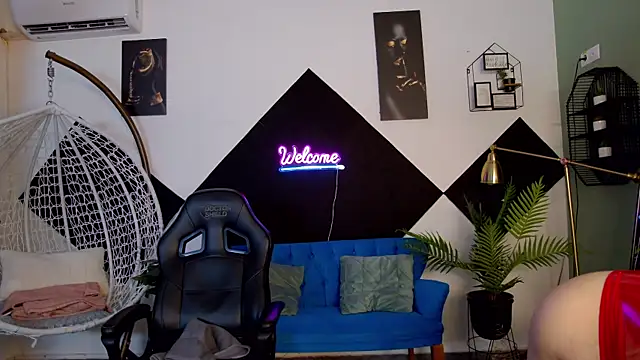 Katewalker_ webcam