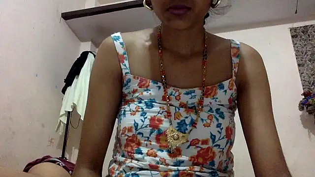 Hot__Shalu webcam