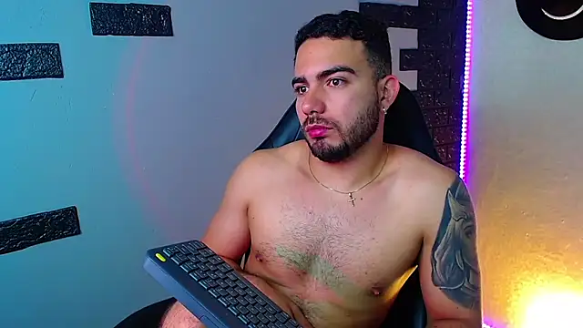 adamhairy webcam