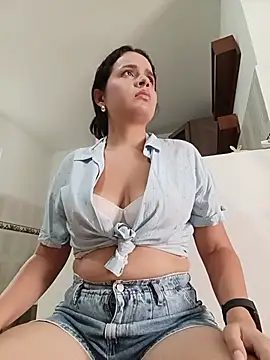 Julieth_hot-69 webcam