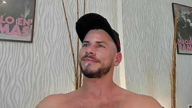dylan_jacobx webcam