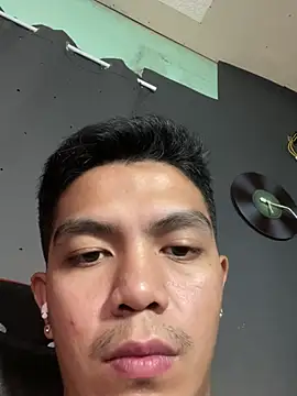 Hunky_paul webcam