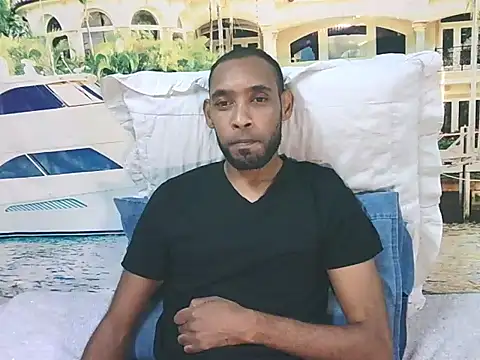 IndianMagicMike webcam