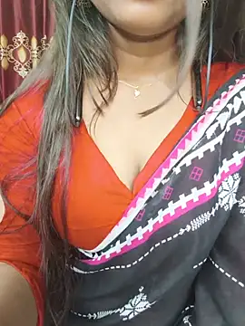 Love_Birds010 live cam on StripChat
