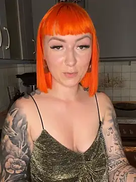 ScarletVixenLive webcam