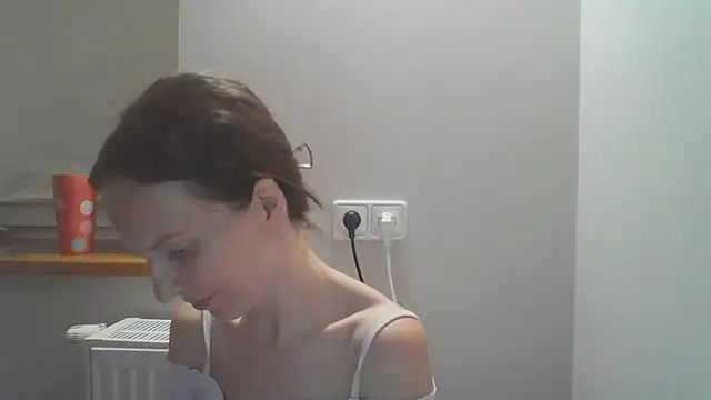 AnnaTight webcam