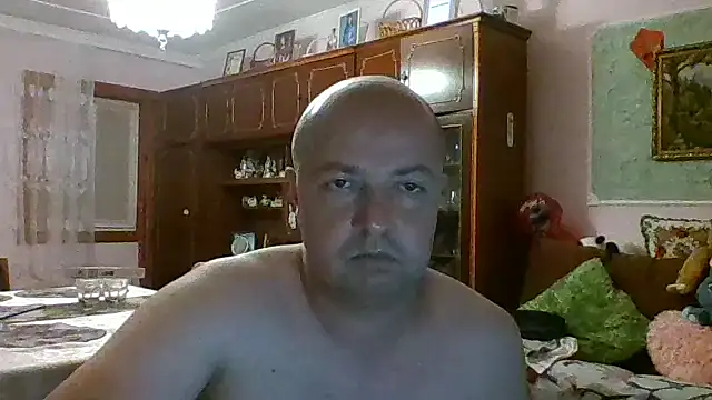 Luceriusbigass webcam
