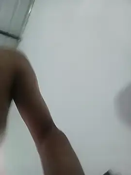 curious_straight_guy webcam