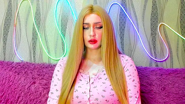 RoseGee live cam on StripChat