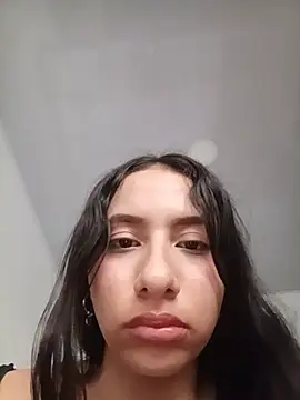Priscillia-lov webcam