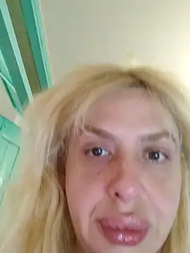 Itsonlyroxy webcam