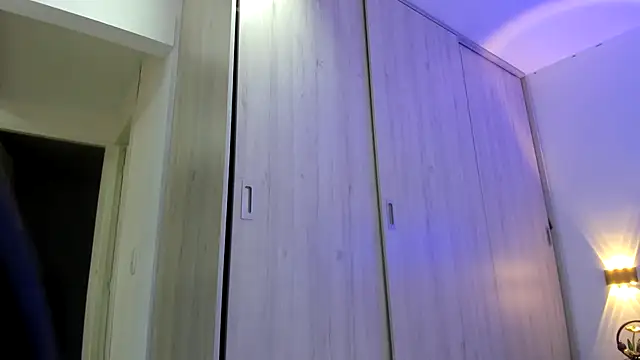 ashleymilf_1 webcam