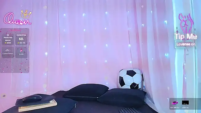 SunnyGilmoree webcam