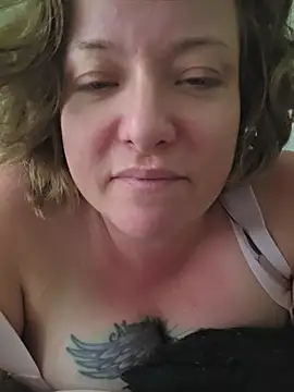 julimonroe webcam