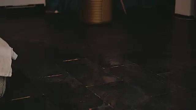 assmerising (F young) - Squirt it Mia! Make it rain