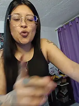 DaniPoison webcam