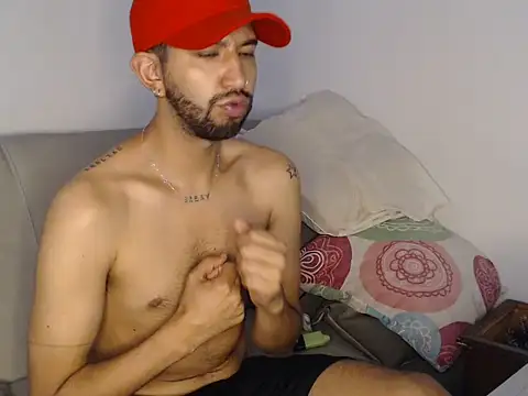 thomass1018 webcam
