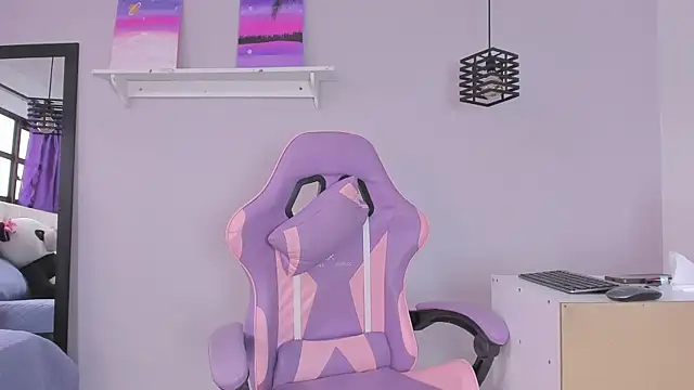 VelvetRosss webcam