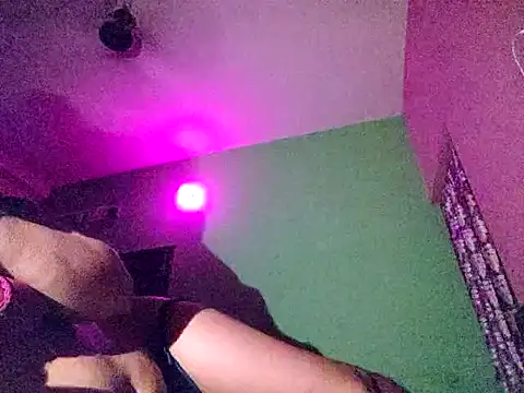 Shanayasinge6655 live cam