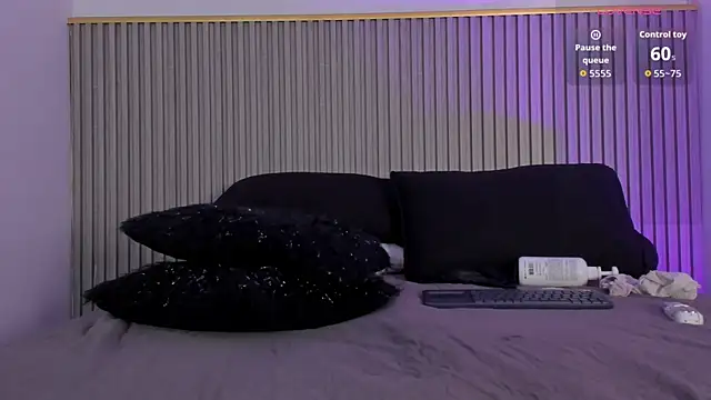 ashvalentine_ webcam