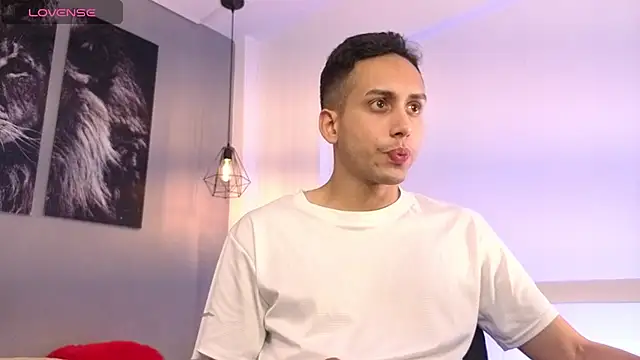 Zack_isback webcam
