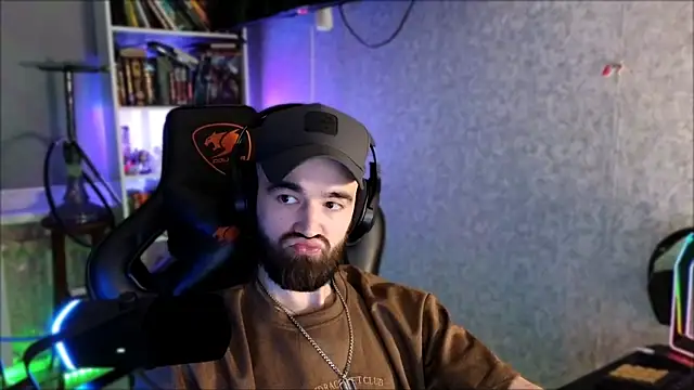 _Serious_Man webcam