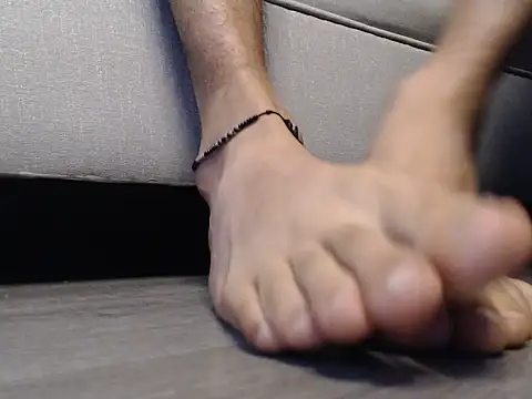 thomass1018 webcam