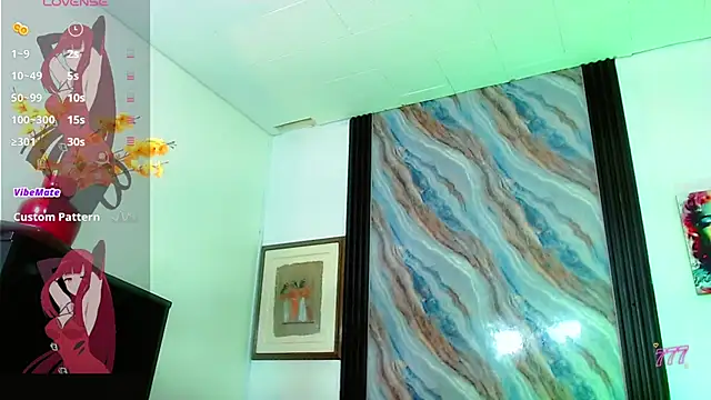 katha_Crawford webcam