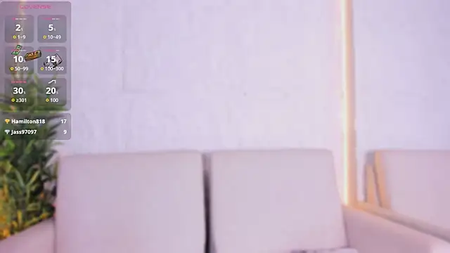 Ali_Hamilton webcam