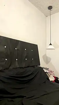 Karim_mansur webcam