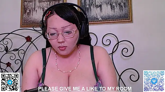 pikpikpikachu webcam