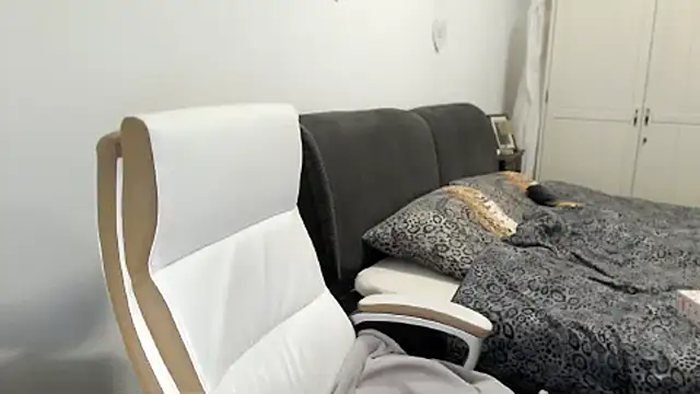 SusiLifeXXX webcam