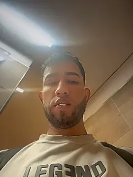 liam_bronw webcam