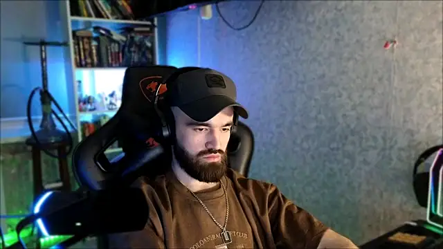 _Serious_Man webcam