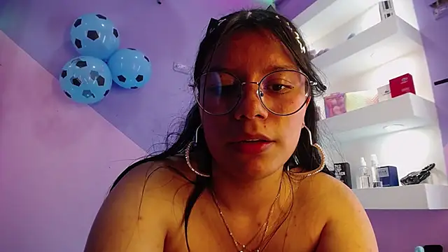 Chantal_Evans7_ webcam