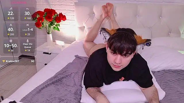 FetishFox webcam